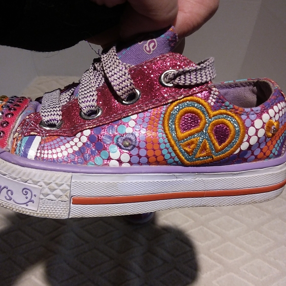 Skechers Twinkle Toes shoes-EUC - Picture 3 of 10